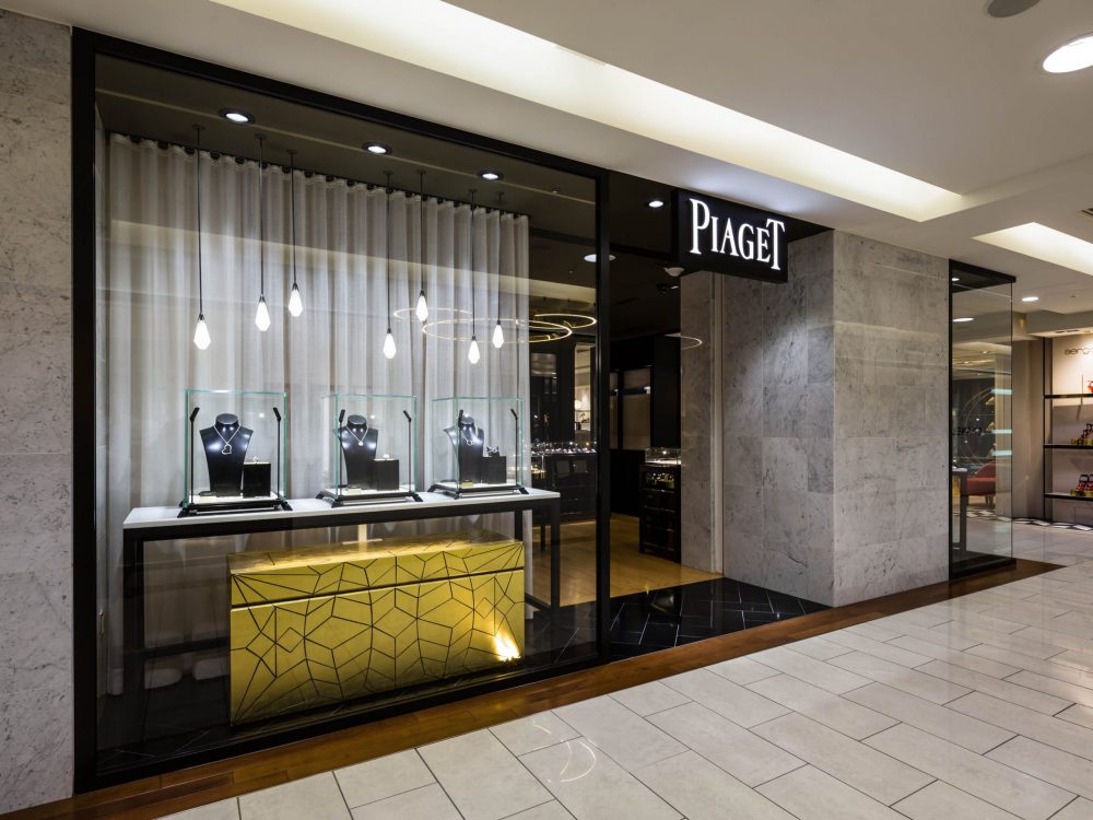 P13_Nagoya Mitsukoshi_01_PIAGET
