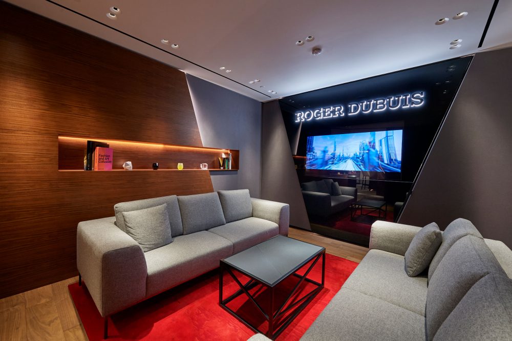 P7_RogerDubuis_Singapour_4