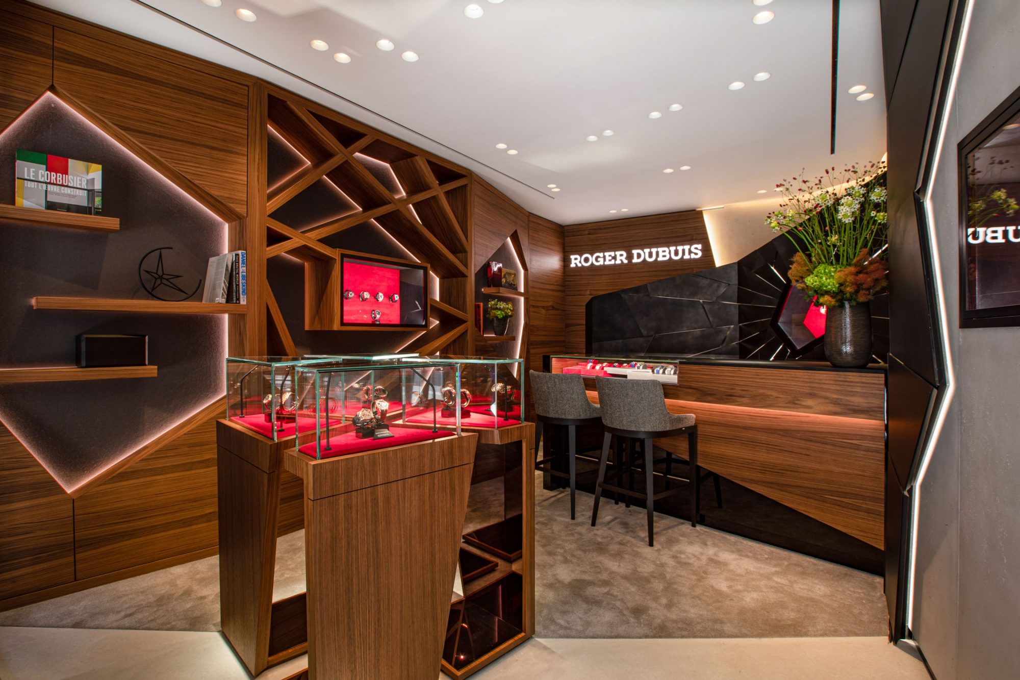 P8_RogerDubuis_Londres_3